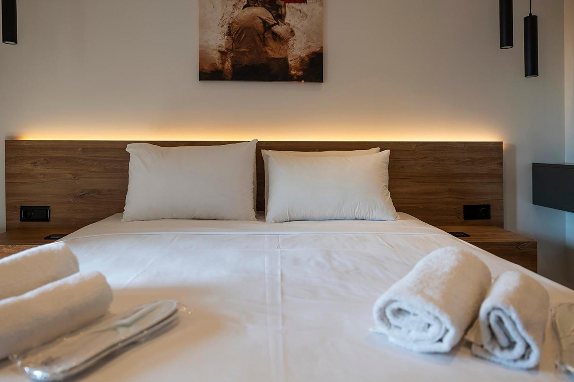 Akira Suites Afytos Exterior photo