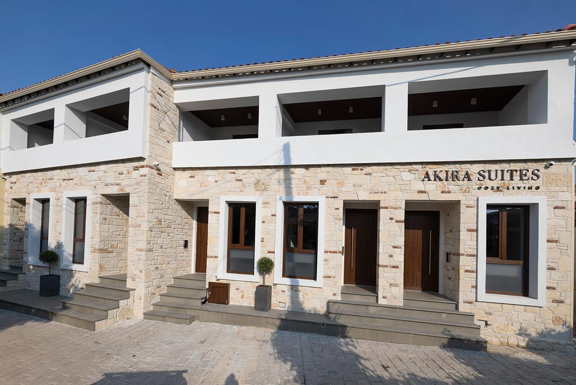 Akira Suites Afytos Exterior photo